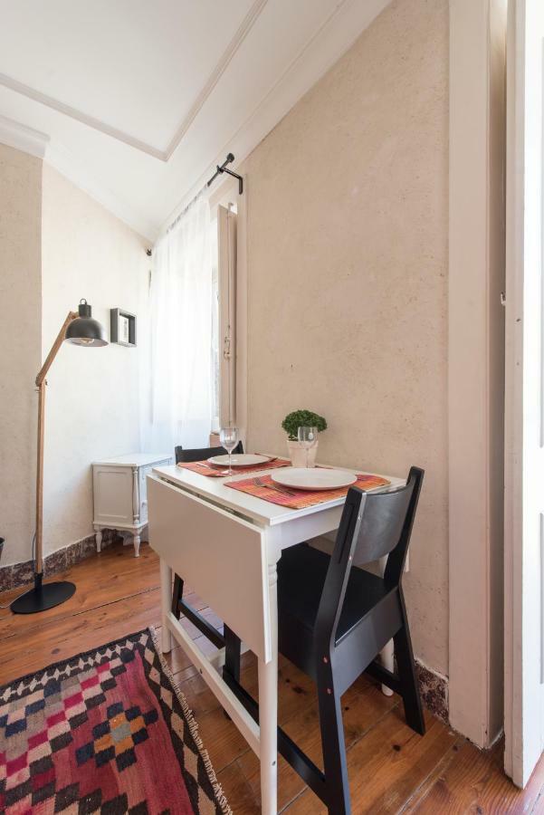 Cozy Apartment In Historic Center Lisboa 外观 照片